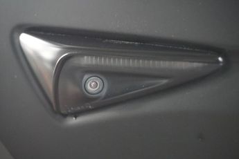 TESLA MODEL Y (Dual Motor) Performance SUV 5dr Electric Auto 4WDE (426 bhp)