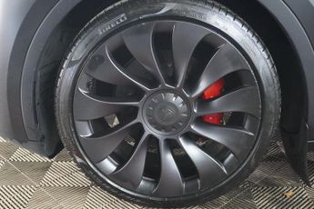 TESLA MODEL Y (Dual Motor) Performance SUV 5dr Electric Auto 4WDE (426 bhp)