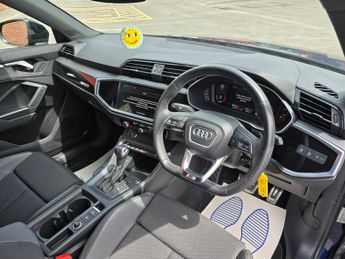 AUDI Q3 1.5 TFSI CoD 35 Black Edition SUV 5dr Petrol S Tronic Euro 6 (s/