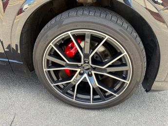 AUDI Q8 3.0 TDI V6 50 Vorsprung SUV 5dr Diesel Tiptronic quattro Euro 6 