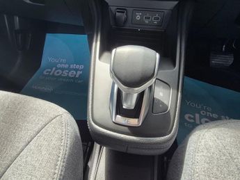 RENAULT ZOE R135 52kWh Iconic Hatchback 5dr Electric Auto (i, Rapid Charge) 