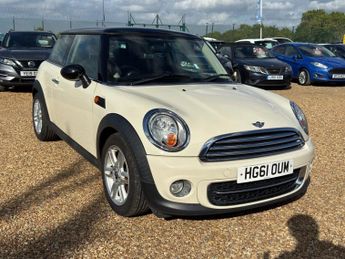 MINI Hatch 2.0 Cooper D Hatchback 3dr Diesel Auto Euro 5 (112 ps)