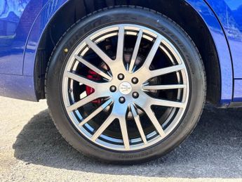 MASERATI LEVANTE 3.0D V6 SUV 5dr Diesel ZF 4WD Euro 6 (s/s) (275 ps)