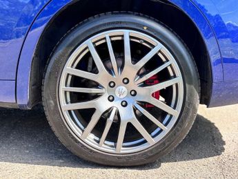 MASERATI LEVANTE 3.0D V6 SUV 5dr Diesel ZF 4WD Euro 6 (s/s) (275 ps)