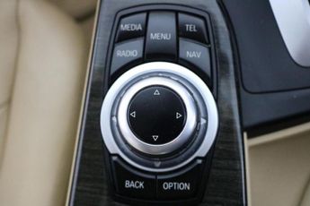 BMW 3 SERIES 2.0 318d Luxury Saloon 4dr Diesel Auto Euro 5 (s/s) (143 ps)