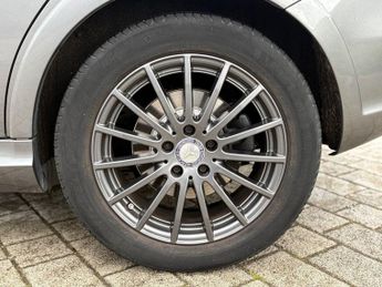MERCEDES-BENZ B-CLASS B250e Sport MPV 5dr Electric Auto (179 ps)