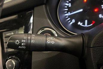NISSAN QASHQAI 1.3 DIG-T N-Connecta SUV 5dr Petrol DCT Auto Euro 6 (s/s) (160 p