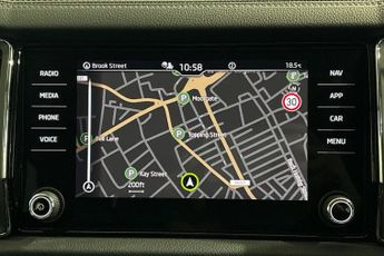 SKODA KODIAQ 1.5 TSI ACT SE Drive SUV 5dr Petrol DSG Euro 6 (s/s) (7 Seat) (1