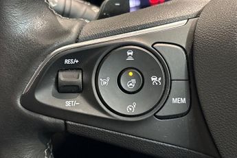VAUXHALL GRANDLAND X 1.5 Turbo D Ultimate SUV 5dr Diesel Auto Euro 6 (s/s) (130 ps) 3