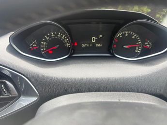 PEUGEOT 308 2.0 BlueHDi Allure Hatchback 5dr Diesel Auto Euro 6 (s/s) (150 p