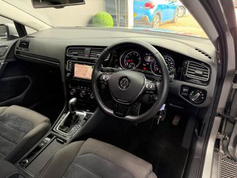 VOLKSWAGEN GOLF 1.4 TSI BlueMotion Tech ACT GT Hatchback 5dr Petrol DSG Euro 6 (