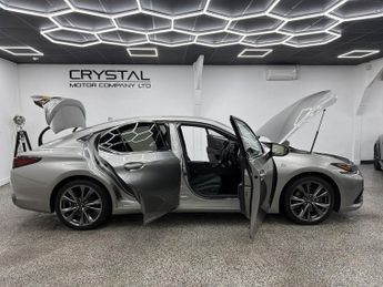 LEXUS ES 2.5 300h F Sport Saloon 4dr Petrol Hybrid E-CVT Euro 6 (s/s) (21