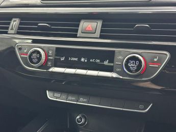 AUDI A4 AVANT 2.0 TDI S line Estate 5dr Diesel S Tronic Euro 6 (s/s) (190 ps)