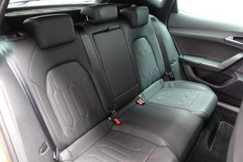 CUPRA FORMENTOR 1.5 TSI V2 SUV 5dr Petrol DSG Euro 6 (s/s) (150 ps)