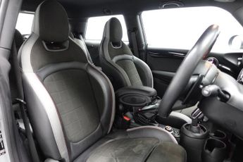 MINI HATCH 2.0 John Cooper Works Hatchback 3dr Petrol Steptronic Euro 6 (s/