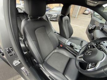MERCEDES-BENZ A-CLASS 1.5 A180d Sport (Executive) Hatchback 5dr Diesel 7G-DCT Euro 6 (