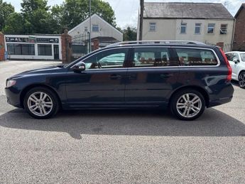 VOLVO V70 2.4 D5 SE Lux Estate 5dr Diesel Geartronic Euro 5 (205 ps)