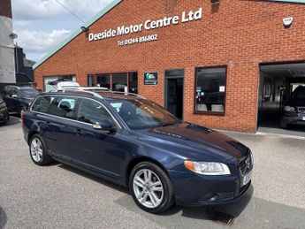 VOLVO V70 2.4 D5 SE Lux Estate 5dr Diesel Geartronic Euro 5 (205 ps)