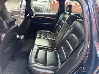 VOLVO V70 2.4 D5 SE Lux Estate 5dr Diesel Geartronic Euro 5 (205 ps)