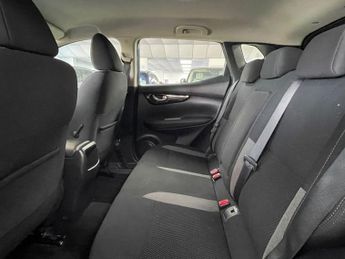 NISSAN QASHQAI 1.5 dCi Acenta Premium SUV 5dr Diesel Manual Euro 6 (s/s) (115 p
