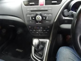 HONDA CIVIC 1.8 i-VTEC ES Hatchback 5dr Petrol Manual Euro 5 (s/s) (142 ps)