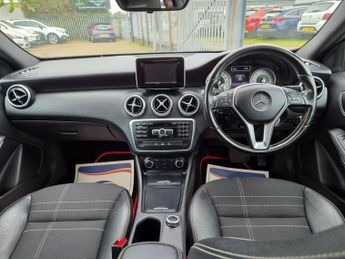 MERCEDES-BENZ A CLASS 2.1 A200 CDI Sport Hatchback 5dr Diesel 7G-DCT Euro 6 (s/s) (136