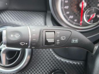 MERCEDES-BENZ A-CLASS 1.5 A180d Sport (Premium) Hatchback 5dr Diesel 7G-DCT Euro 6 (s/