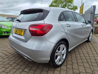 MERCEDES-BENZ A CLASS 1.5 A180d Sport (Premium) Hatchback 5dr Diesel 7G-DCT Euro 6 (s/