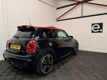 MINI HATCH 2.0 John Cooper Works Hatchback 3dr Petrol Auto 8 Spd Euro 6 (s/