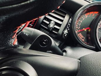 MINI HATCH 2.0 John Cooper Works Hatchback 3dr Petrol Auto 8 Spd Euro 6 (s/
