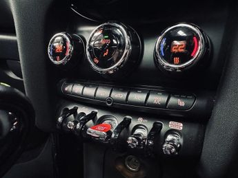 MINI HATCH 2.0 John Cooper Works Hatchback 3dr Petrol Auto 8 Spd Euro 6 (s/