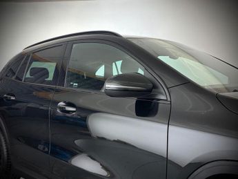 MERCEDES-BENZ GLA 1.3 GLA180 AMG Line (Premium) SUV 5dr Petrol 7G-DCT Euro 6 (s/s)