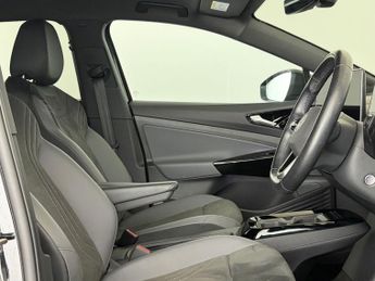VOLKSWAGEN ID.4 Pro 77kWh Match SUV 5dr Electric Auto (286 ps)