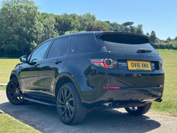 Land Rover Discovery Sport 2.0 TD4 HSE Black SUV 5dr Diesel Auto 4WD Euro 6 (s/s) (180 ps)