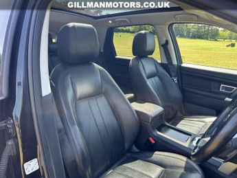 LAND ROVER DISCOVERY SPORT 2.0 TD4 HSE Black SUV 5dr Diesel Auto 4WD Euro 6 (s/s) (180 ps)