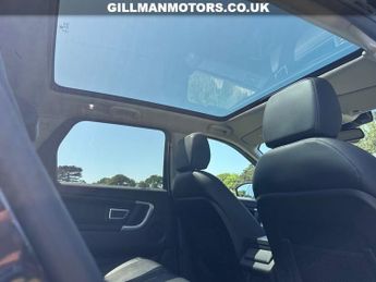 LAND ROVER DISCOVERY SPORT 2.0 TD4 HSE Black SUV 5dr Diesel Auto 4WD Euro 6 (s/s) (180 ps)