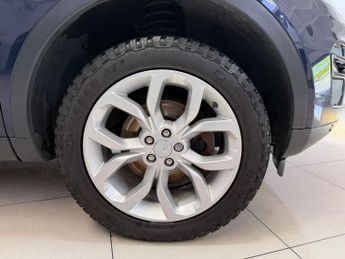 LAND ROVER DISCOVERY SPORT 2.0 TD4 HSE SUV 5dr Diesel Auto 4WD Euro 6 (s/s) (180 ps)