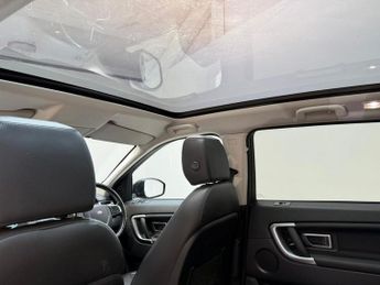 LAND ROVER DISCOVERY SPORT 2.0 TD4 HSE SUV 5dr Diesel Auto 4WD Euro 6 (s/s) (180 ps)