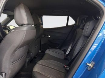 PEUGEOT 2008 1.2 PureTech Allure SUV 5dr Petrol EAT Euro 6 (s/s) (130 ps)