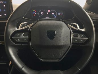 PEUGEOT 2008 1.2 PureTech Allure SUV 5dr Petrol EAT Euro 6 (s/s) (130 ps)