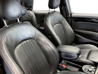MINI Electric Hatch Cooper SE 32.6kWh Level 3 Hatchback 3dr Electric Auto (184 ps)