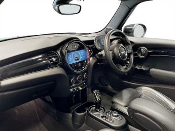 MINI Electric Hatch Cooper SE 32.6kWh Level 3 Hatchback 3dr Electric Auto (184 ps)