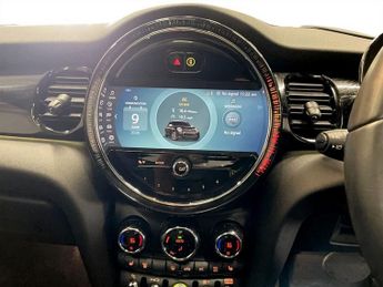 MINI Electric Hatch Cooper SE 32.6kWh Level 3 Hatchback 3dr Electric Auto (184 ps)