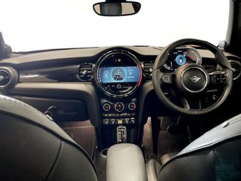 MINI Electric Hatch Cooper SE 32.6kWh Level 3 Hatchback 3dr Electric Auto (184 ps)