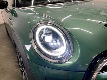 MINI Electric Hatch Cooper SE 32.6kWh Level 3 Hatchback 3dr Electric Auto (184 ps)
