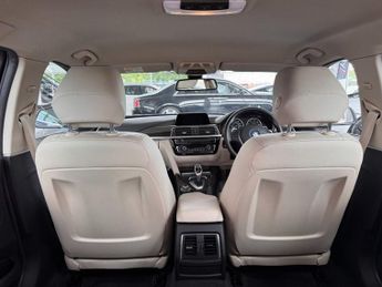 BMW 3 SERIES 3.0 330d Luxury Touring 5dr Diesel Auto xDrive Euro 6 (s/s) (258