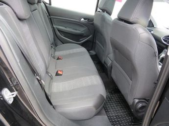 PEUGEOT 308 1.2 PureTech Allure Hatchback 5dr Petrol EAT Euro 6 (s/s) (130 p