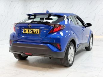 TOYOTA C-HR 1.8 VVT-h GPF Icon SUV 5dr Petrol Hybrid CVT Euro 6 (s/s) (122 p