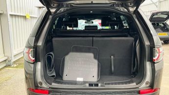 LAND ROVER DISCOVERY SPORT 2.0 TD4 Landmark SUV 5dr Diesel Auto 4WD Euro 6 (s/s) (180 ps)