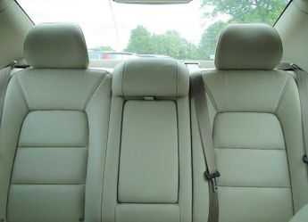 VOLVO S80 2.5T SE Lux Saloon 4dr Petrol Geartronic Euro 5 (231 ps)